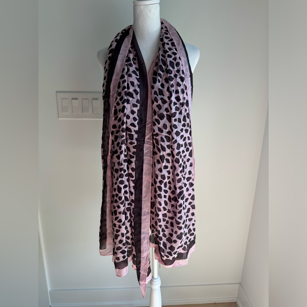 Ann Taylor Pink Giraffe Print Scarf Office Church Dinner Spring Fall NEW preppy